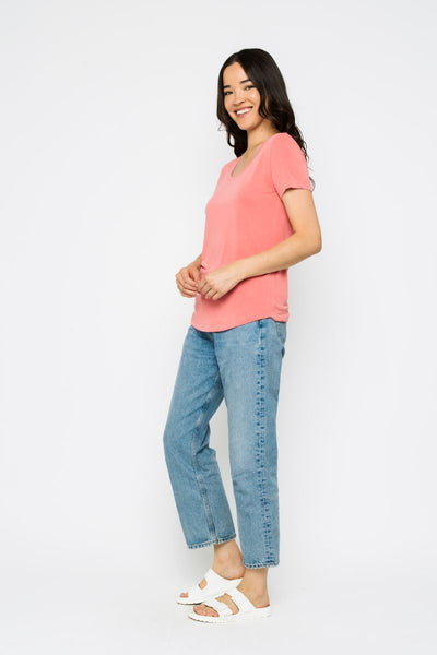 GEMMA SCOOP TEE - pink or white