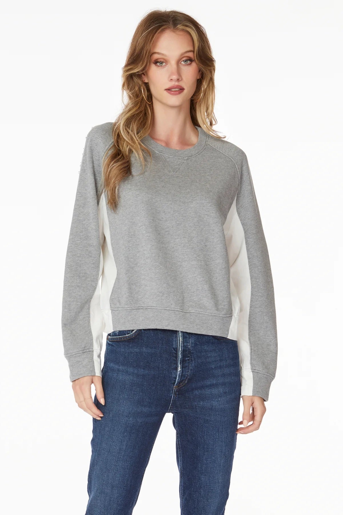 RAKA SWEATSHIRT