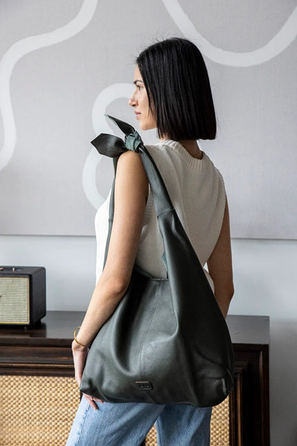 KNOT LEATHER TOTE - hunter green