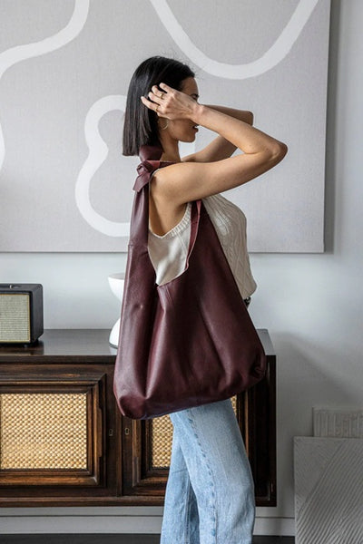 KNOT LEATHER TOTE - burgundy