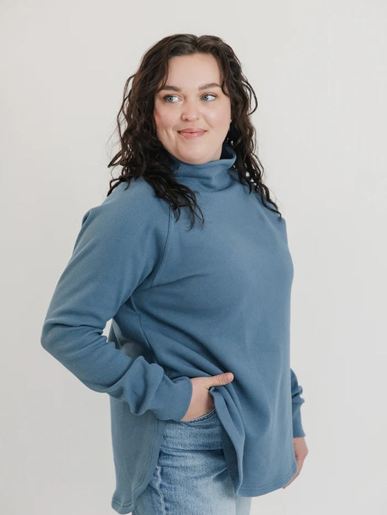 CLASSIC DUSK SWEATER