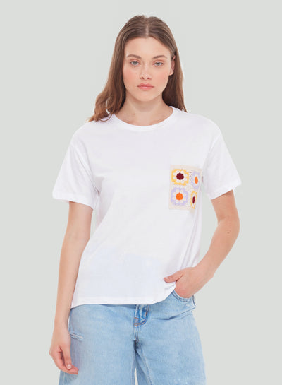 AMBRIA POCKET TEE