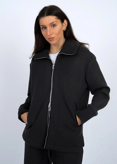 JIANA ZIP UP - black or prune