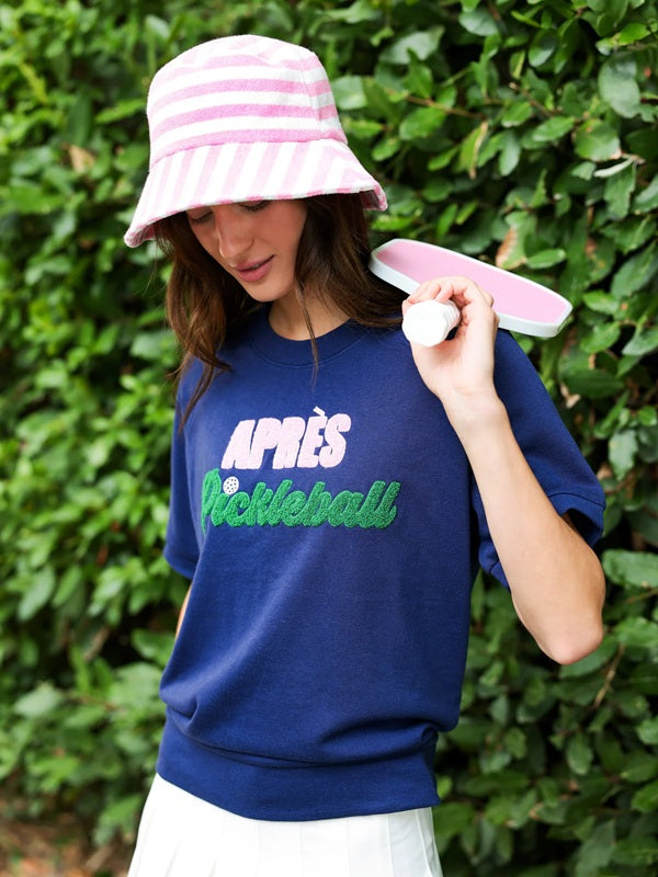 APRES PICKLEBALL SWEATSHIRT