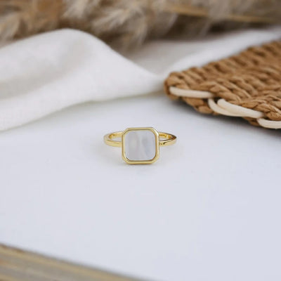 MILAN MOTHER OF PEARL RING - gold or silver