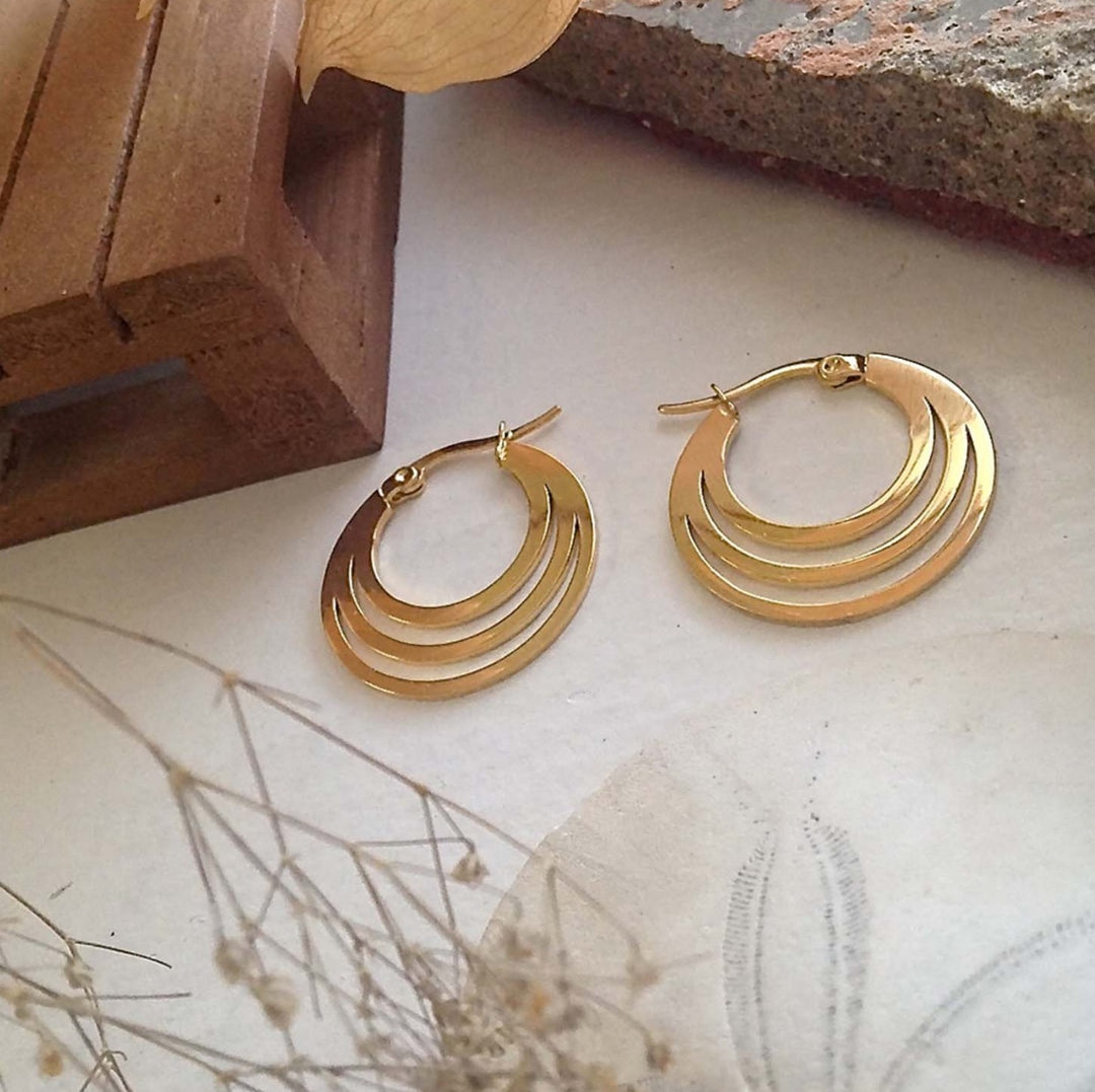 ZAHA TRIPLE LOOP EARRINGS - rose gold or gold