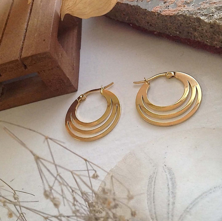 ZAHA TRIPLE LOOP EARRINGS - rose gold or gold