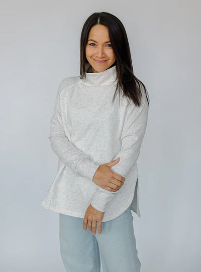 CLASSIC DUSK SWEATER - 13 colours