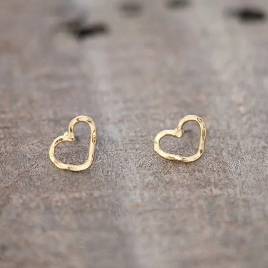 AMORE STUDS - gold, rose gold or silver