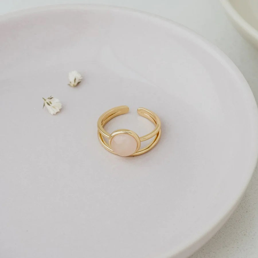 SOPHIA ROSE QUARTZ RING - gold or silver