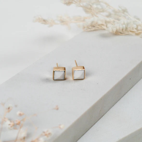 MSHALE EARRINGS-white or black