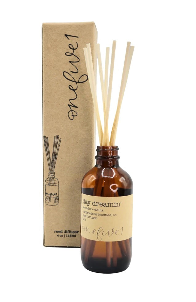 DAY DREAMING REED DIFFUSER