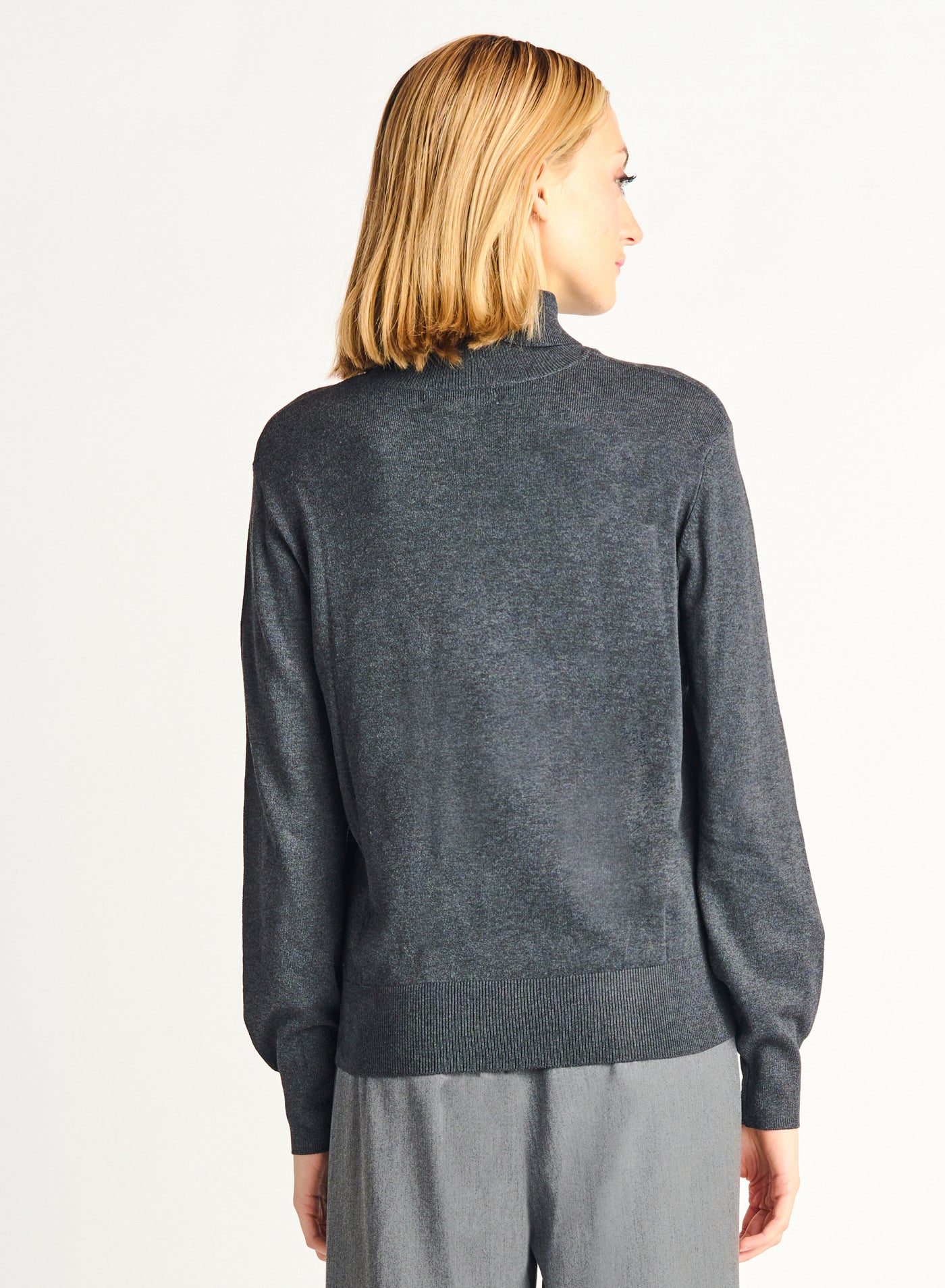 ANELLA TURTLENECK