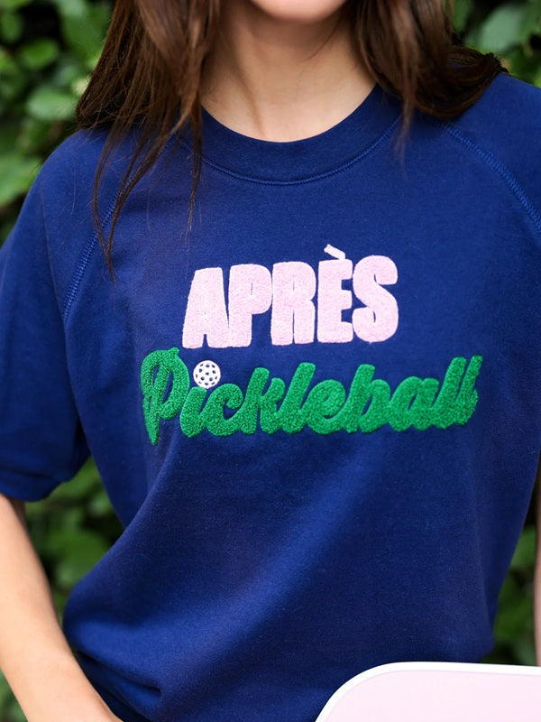 APRES PICKLEBALL SWEATSHIRT