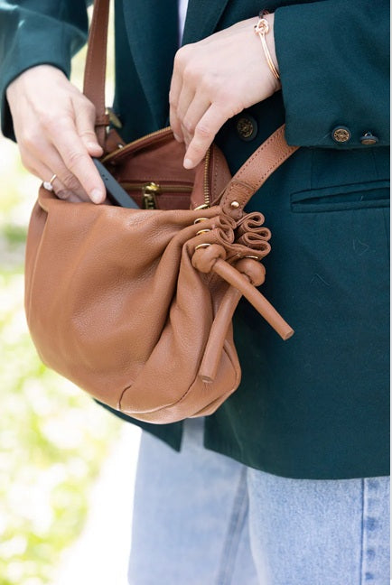 ARIA CROSSBODY - brown