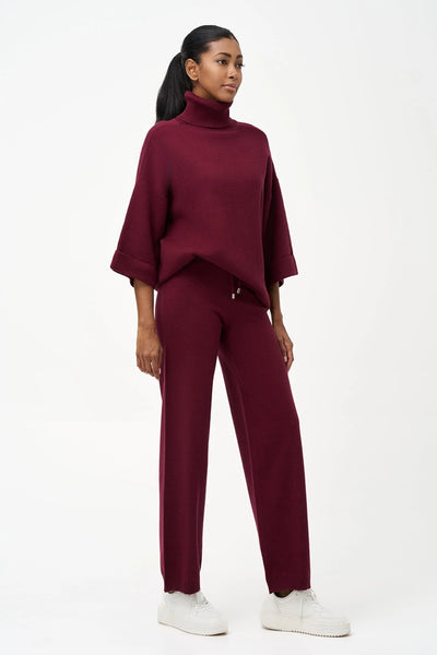 SHERRY COZY TURTLENECK