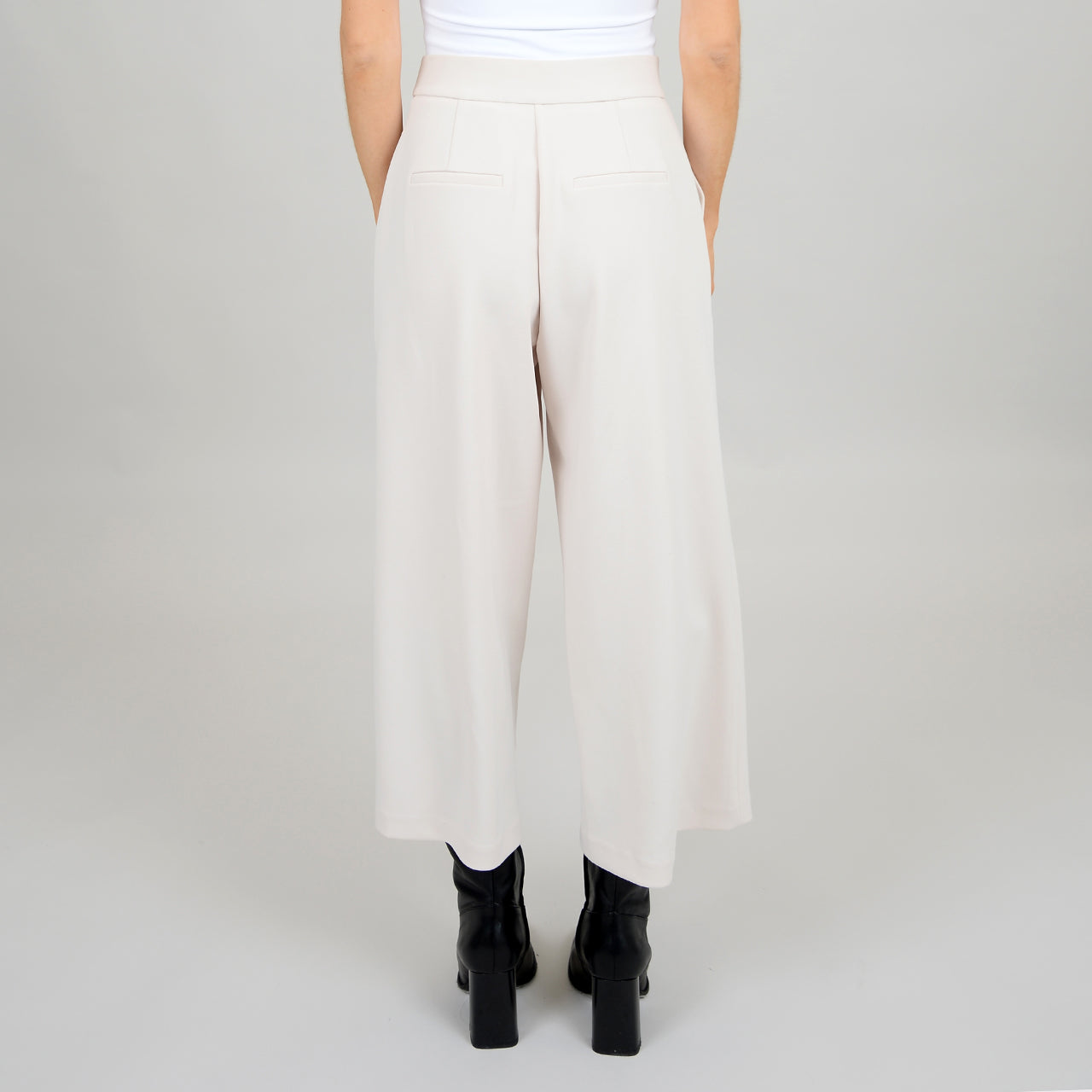 WYNIA PIN TUCK PANT - ecru or black