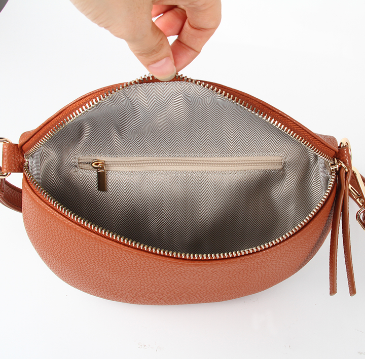 MILLY CROSSBODY - rust brown