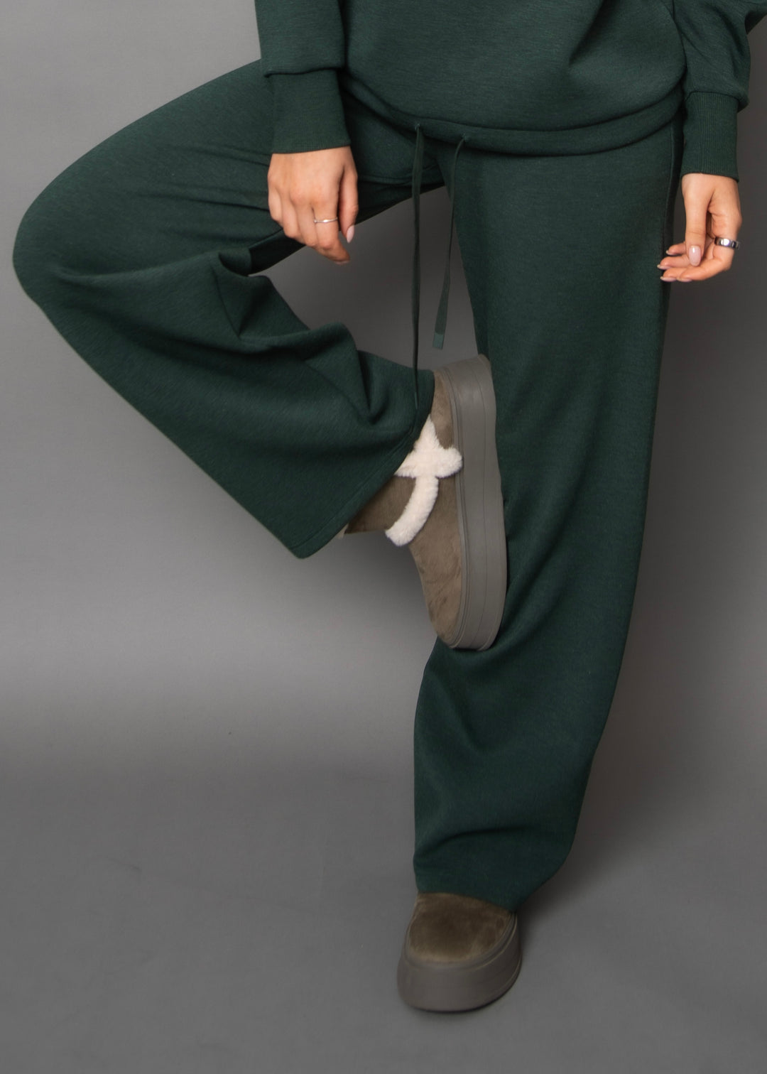 VICTORIA SCUBA JOGGER PANT - pine mel