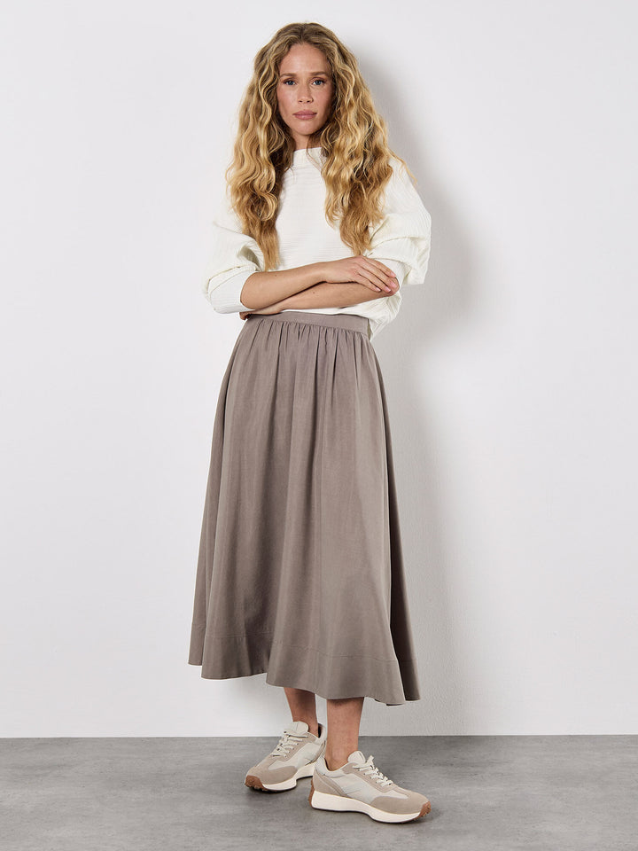 MISTY MEADOW SKIRT