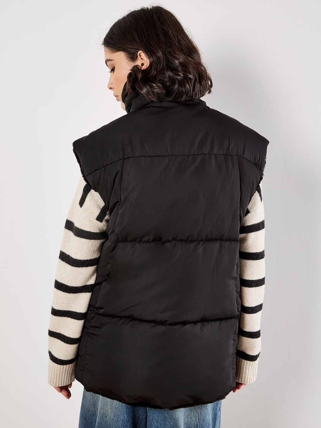 HENLEY REVERSIBLE PUFFER VEST