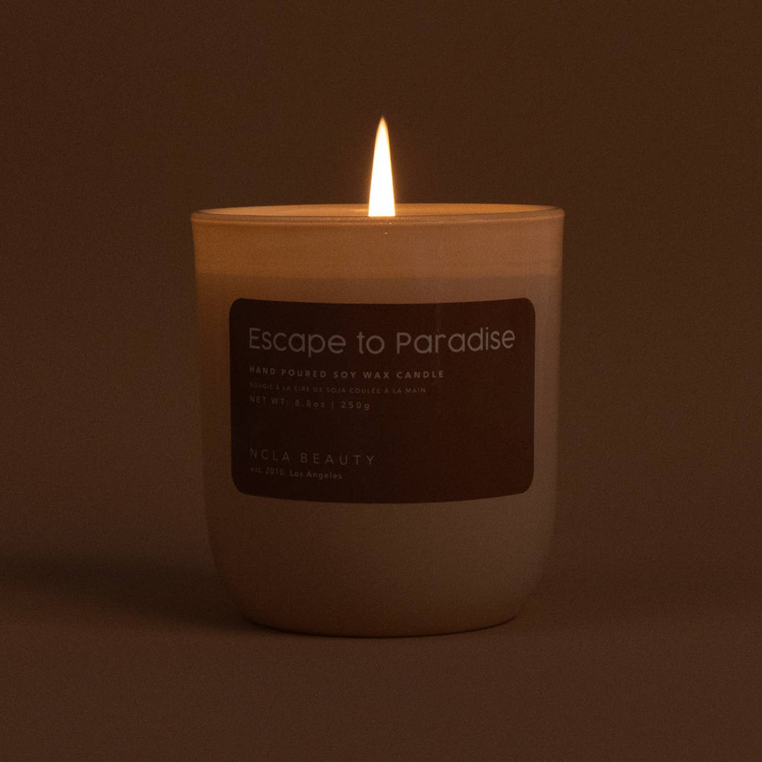 ESCAPE TO PARADISE SOY CANDLE -(Coconut Vanilla)