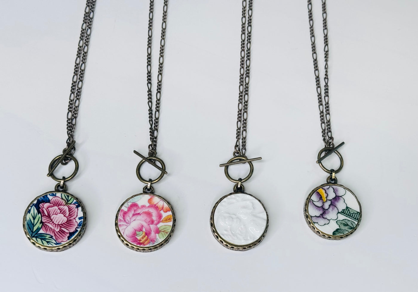 CURIO TOGGLE NECKLACES