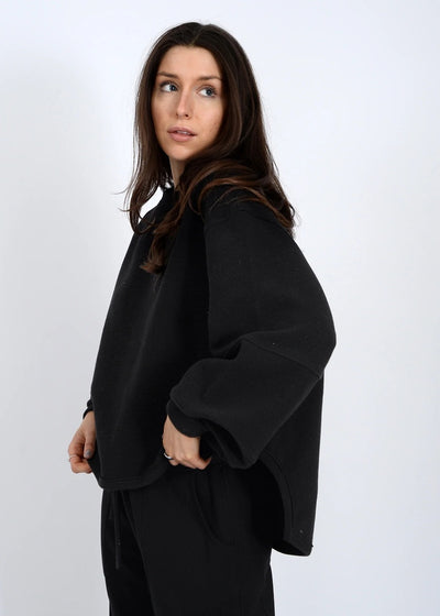LUCINA OTTOMAN SWEATER - black or cream