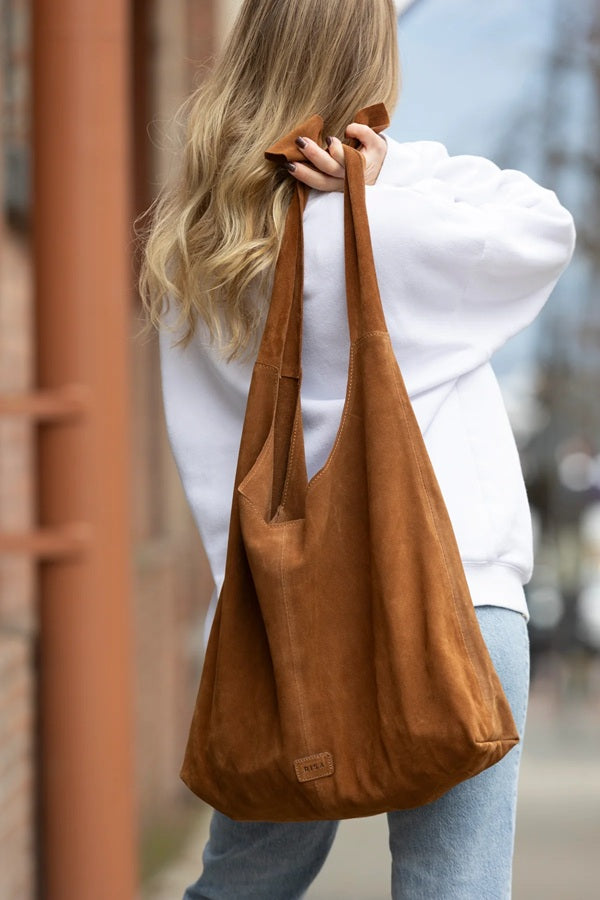 KNOT SUEDE TOTE - brown