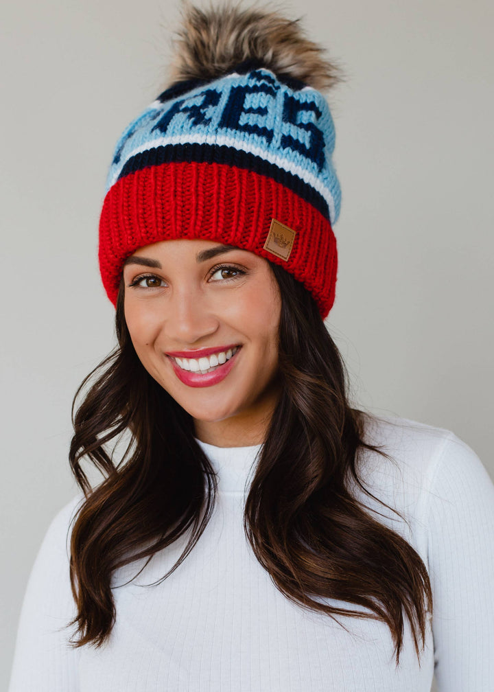APRES POM HAT - navy/green, red/blue, black/white