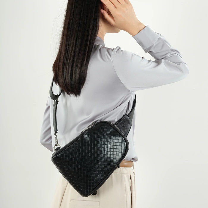 THE MAIE SLING BACKPACK - black