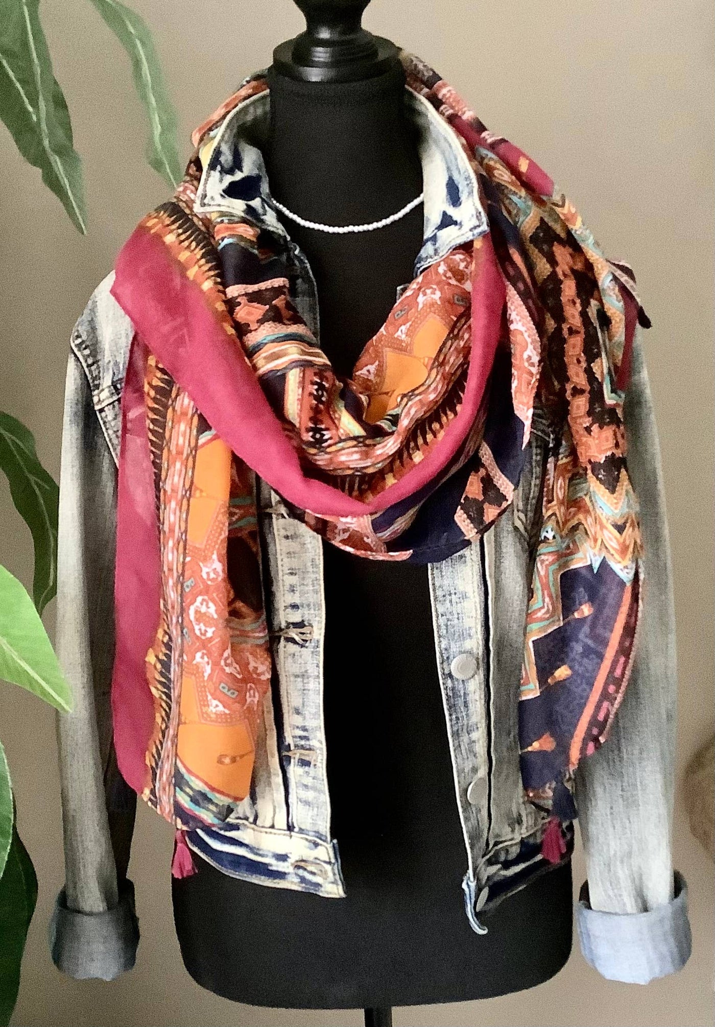 PRIMROSE SCARF