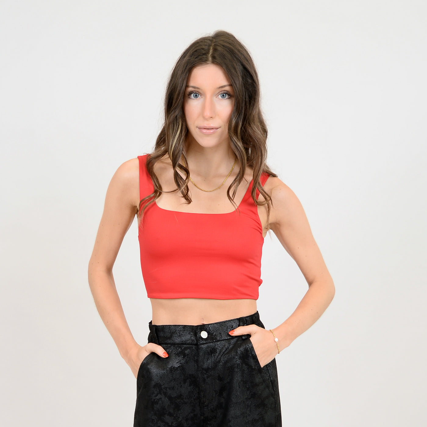 CATHERINA CROP TANK - engine red, white or black