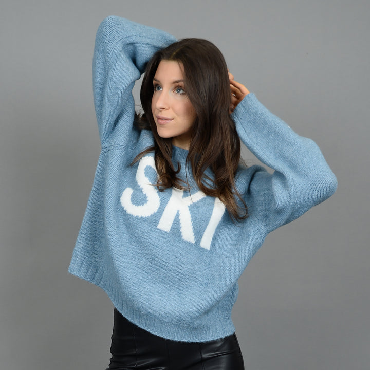 BRUNHILDE SWEATER -blue or red