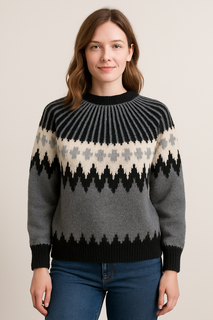 MIDNIGHT CHALET SWEATER