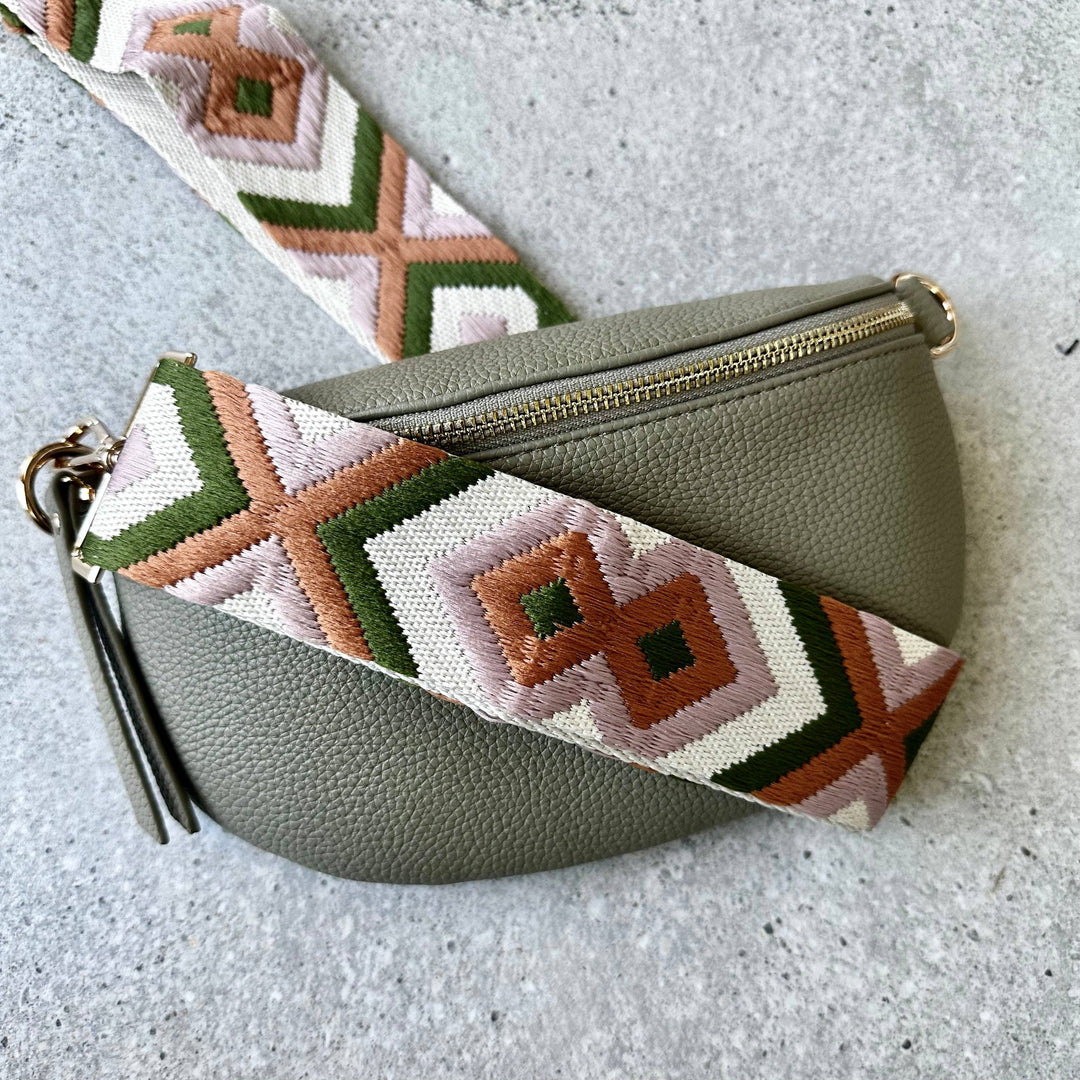 MILLY CROSSBODY - soft olive