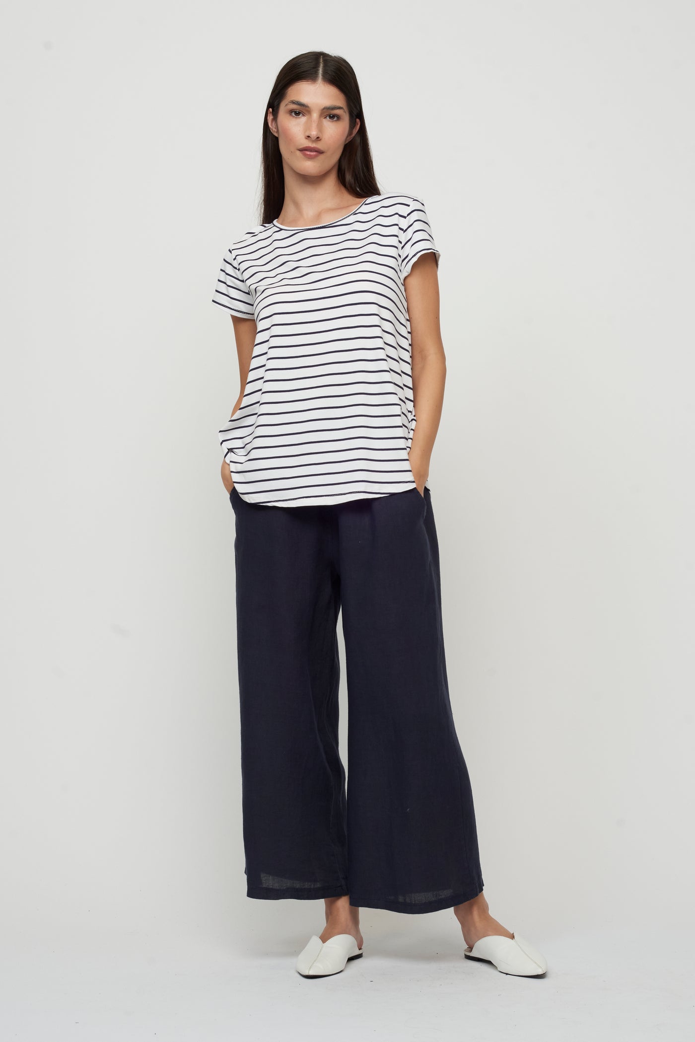 CROPPED LINEN PANT - navy or taupe
