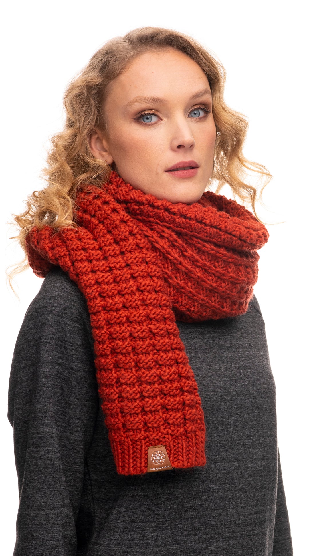 BRIGSY SCARF - beige, black, pine green or terracotta