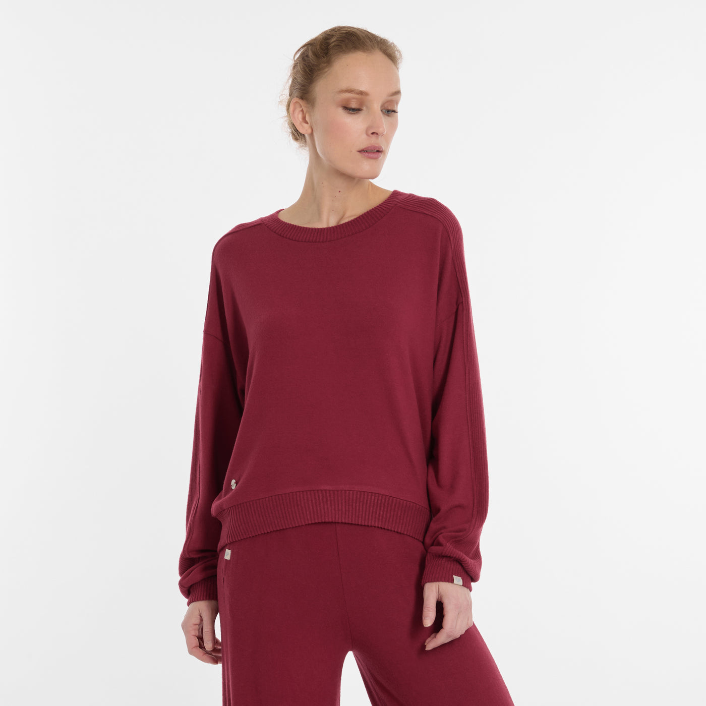 CLEUREN SWEATSHIRT - ivory or wine red