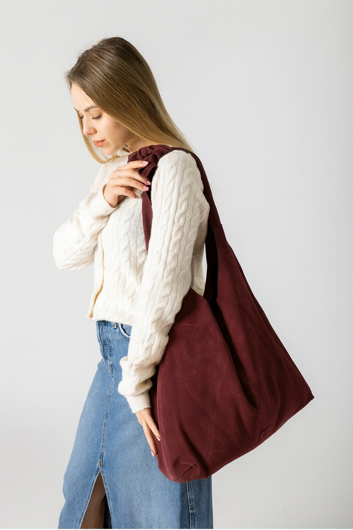KNOT SUEDE TOTE - maroon