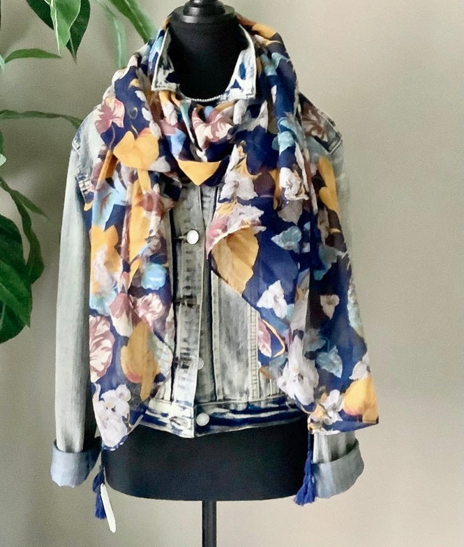 CAMILIA BLOOM SCARF