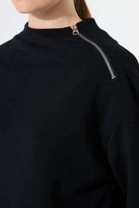 ZIP SHOULDER SWEATSHIRT
