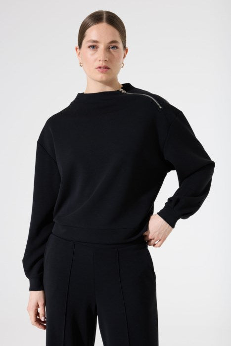 ZIP SHOULDER SWEATSHIRT