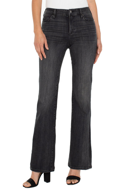 LUCY BOOTCUT -north loop 32"