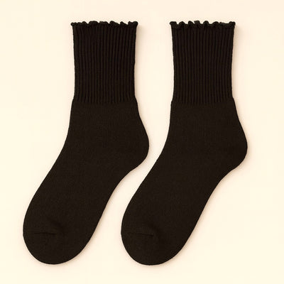 MAZZY RUFFLE CREW SOCKS