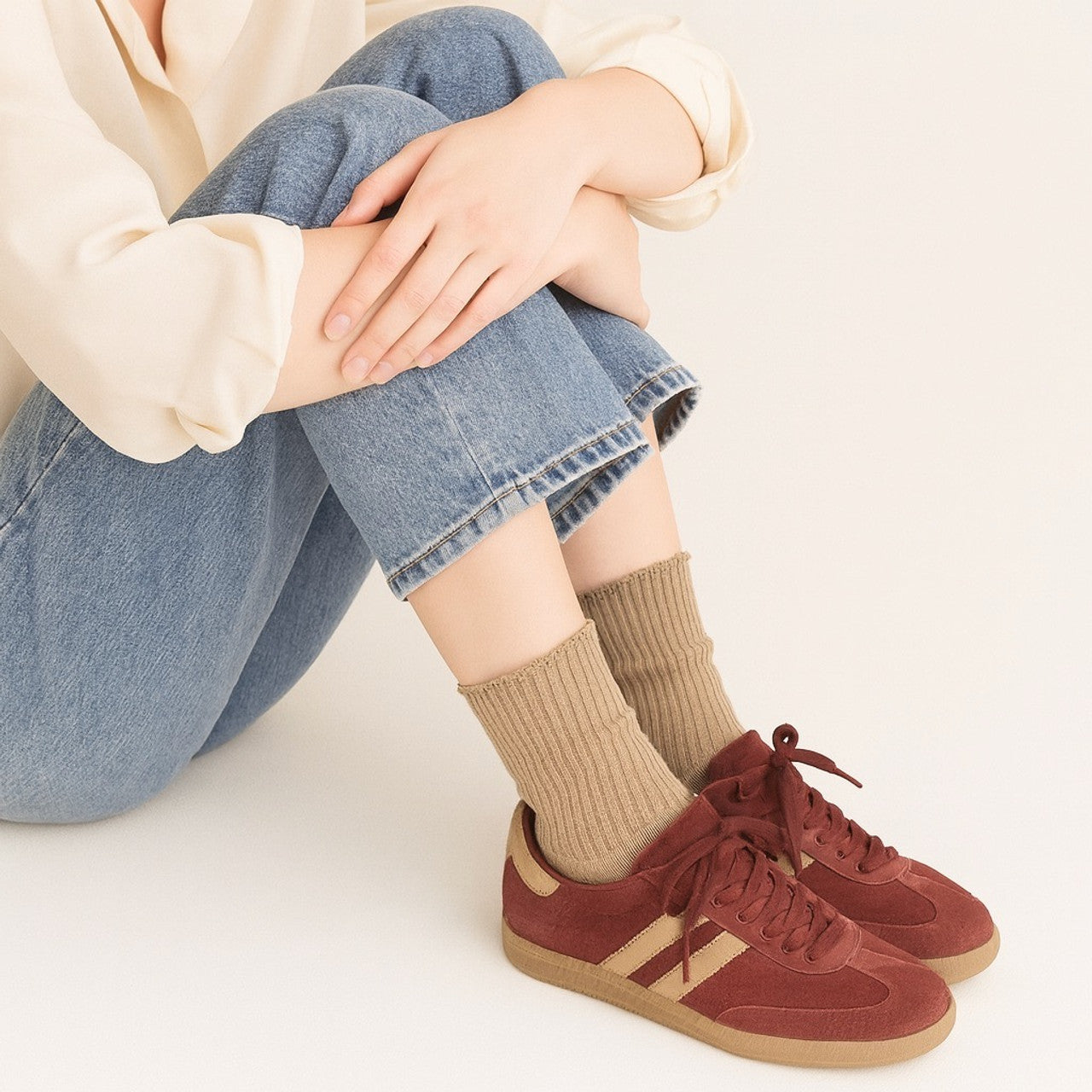 MAZZY RUFFLE CREW SOCKS