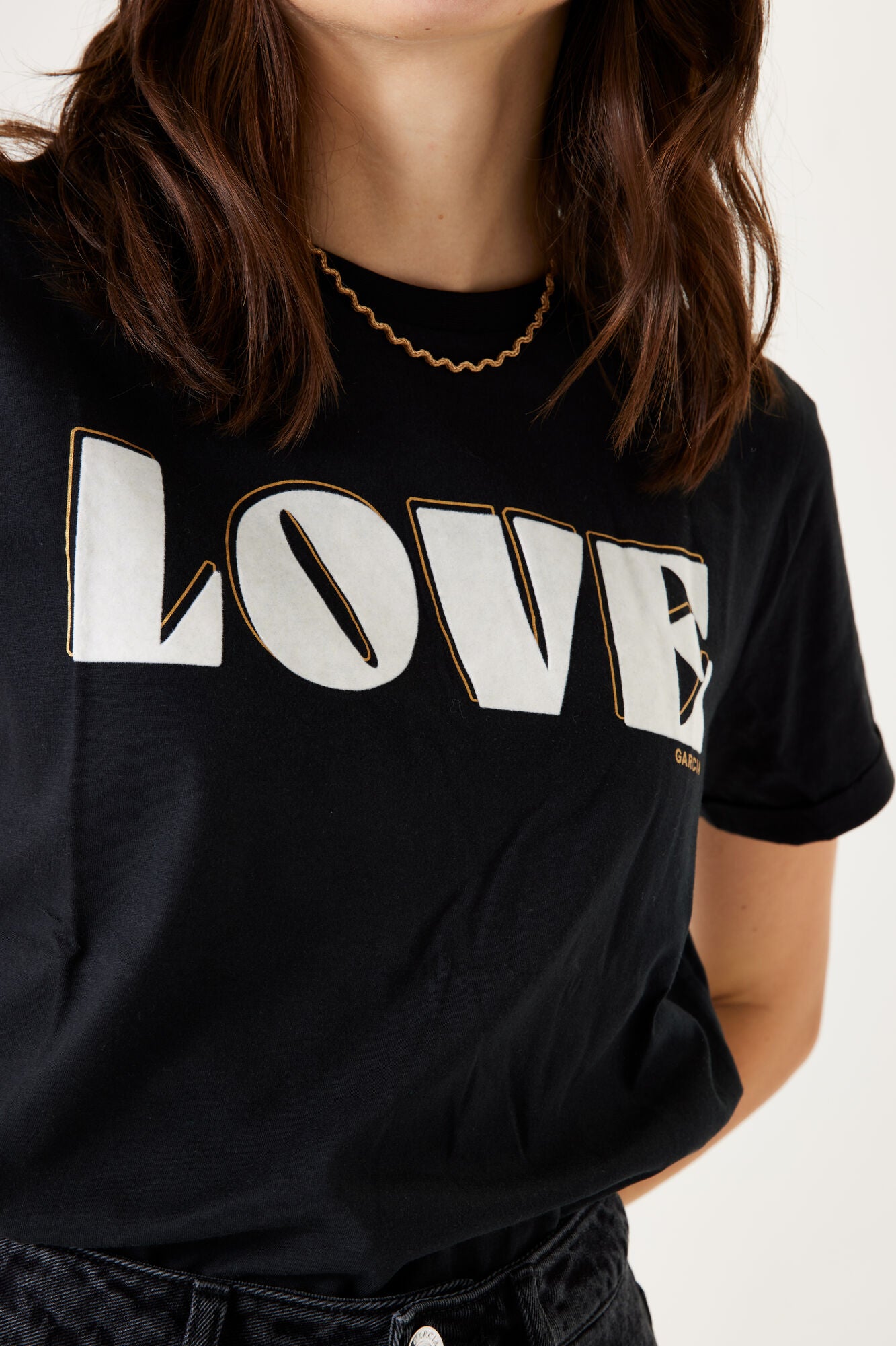 LOVE TEE