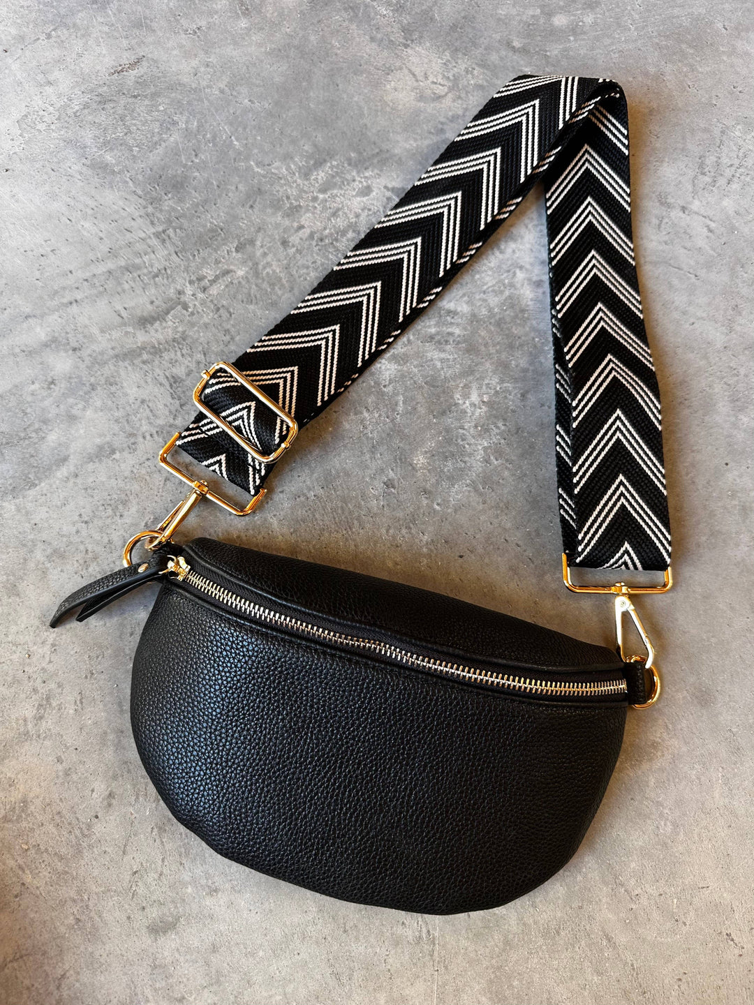 MILLY CROSSBODY - black