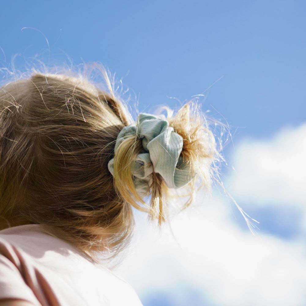 RIBBED SCRUNCHIE - black , cream or charcoal