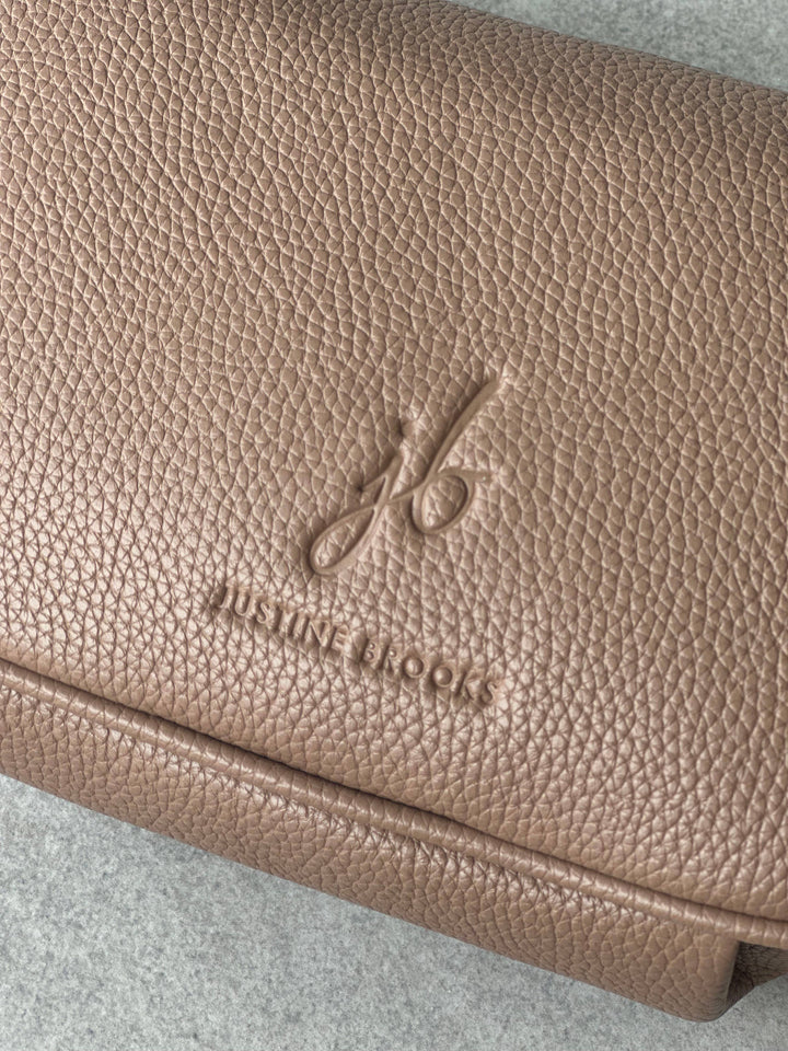 MILLY LARGE CROSSBODY - tan